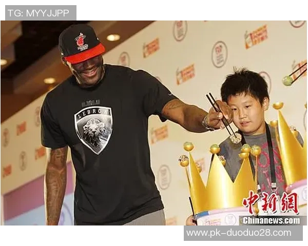 足球巨星挑战新技能 学会使用筷子背后的文化与挑战